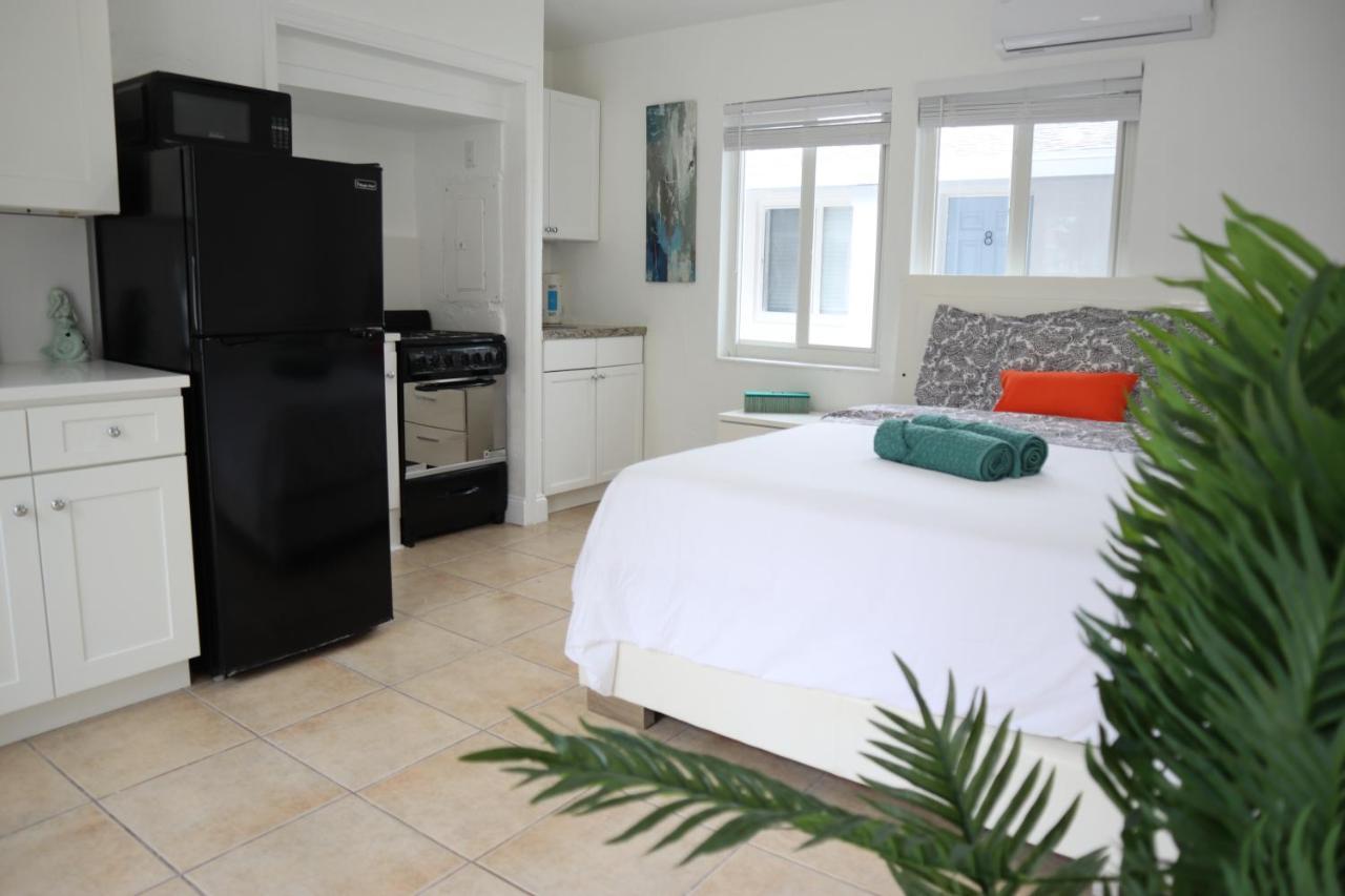 Singer Island Inn Studio/ Walk To The Beach 웨스트 팜 비치 외부 사진