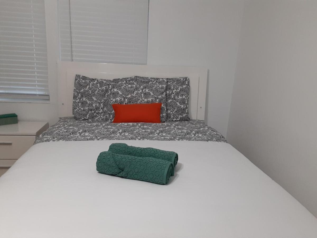 Singer Island Inn Studio/ Walk To The Beach 웨스트 팜 비치 외부 사진